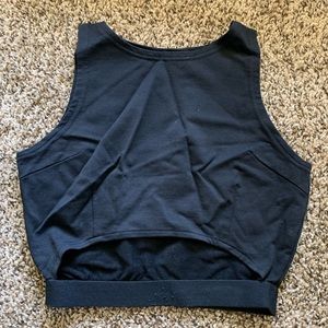 Tight fit cropped top